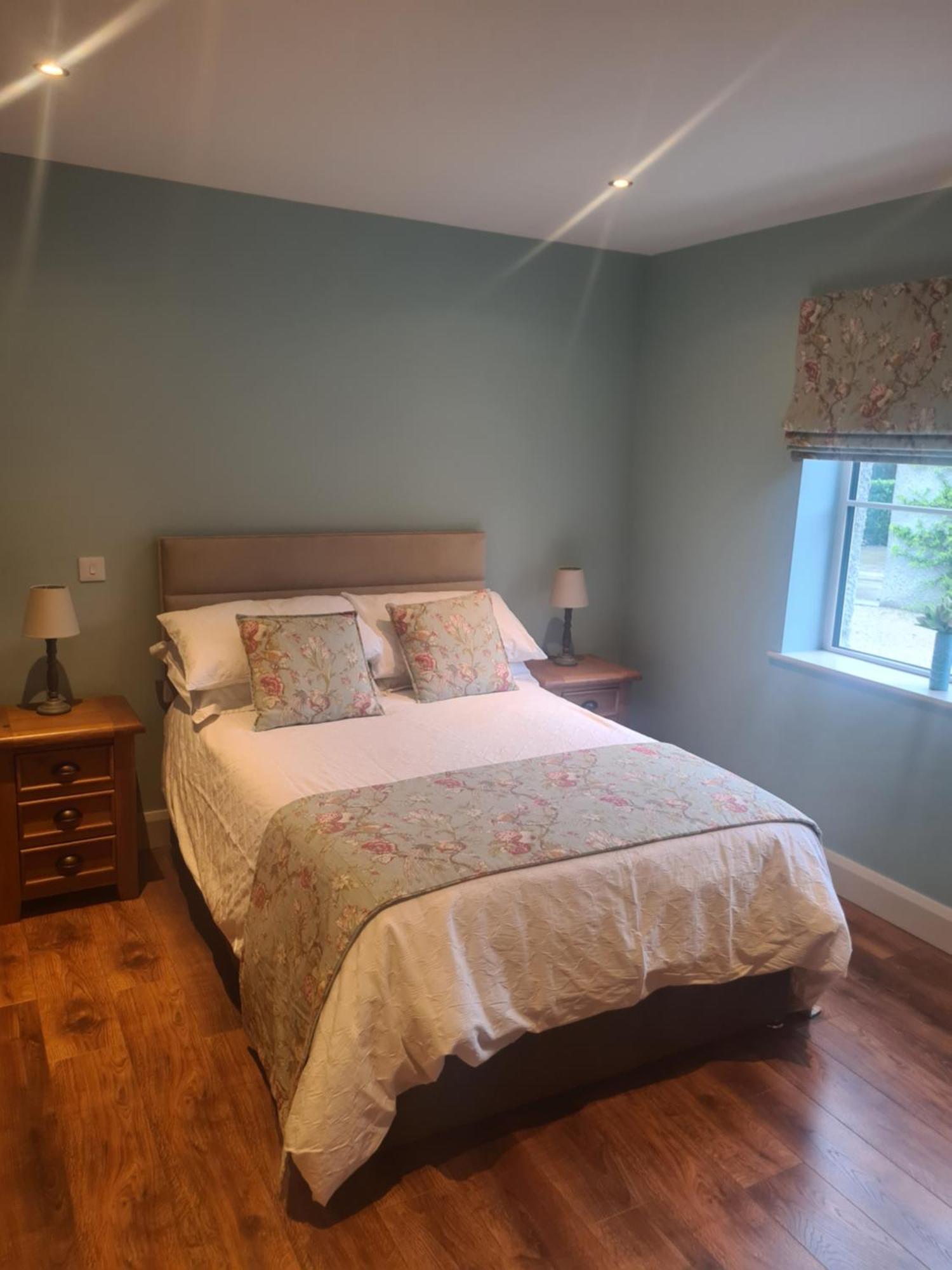 לטרקני Holly Lodge מראה חיצוני תמונה